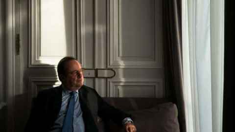 François Hollande : « Quel est cet allié turc qui frappe nos propres alliés? »