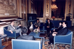 François Mitterrand et Kendal Nezan en 1994