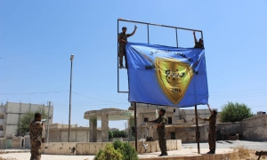 Le drapeau dans la ville de Manbij