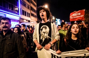 Protesters in Istanbul 